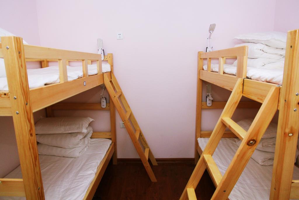 798 International Youth Hostel Цзинань Номер фото