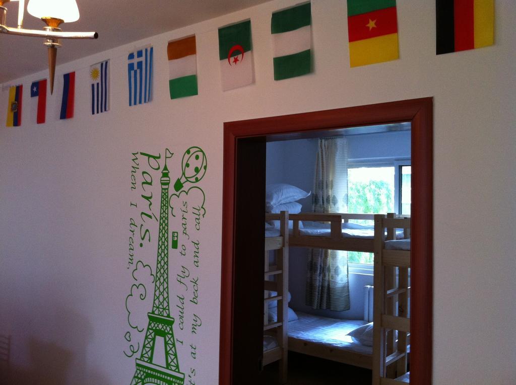 798 International Youth Hostel Цзинань Экстерьер фото